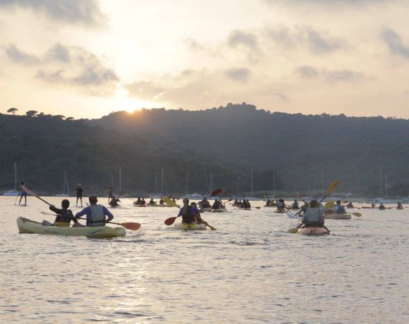 Randonnée kayak en soirée dans le Golfe de Saint Tropez Randonnée kayak en soirée dans le Golfe de Saint Tropez