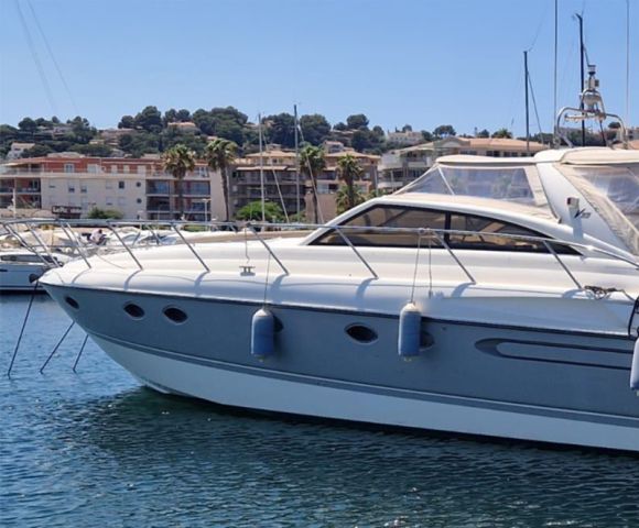 Sortie en bateau dans le Golfe de Saint Tropez Sortie en bateau dans le Golfe de Saint Tropez